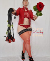 Curvy Kinky