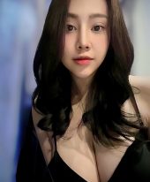Natural Boobs Busty Escort