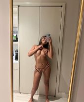 Arielle hot