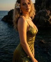 Bella